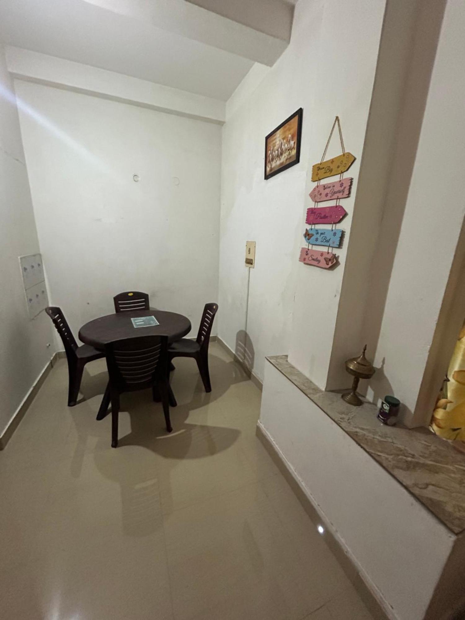 Adelyn'S Homestay Γουβαχάτι Εξωτερικό φωτογραφία